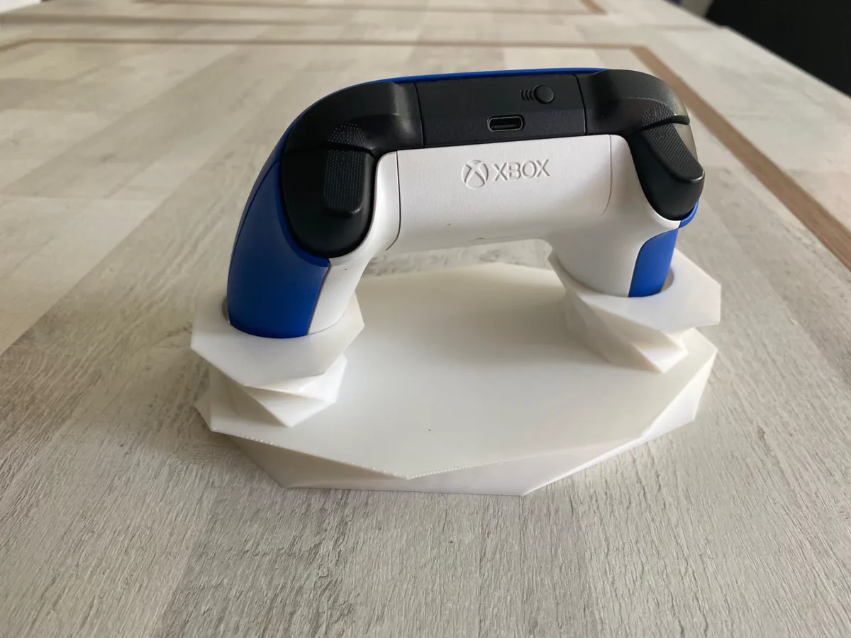 Xbox controller Stand, photo 3 of 3 - Xbox controller Stand Gaming Accessories