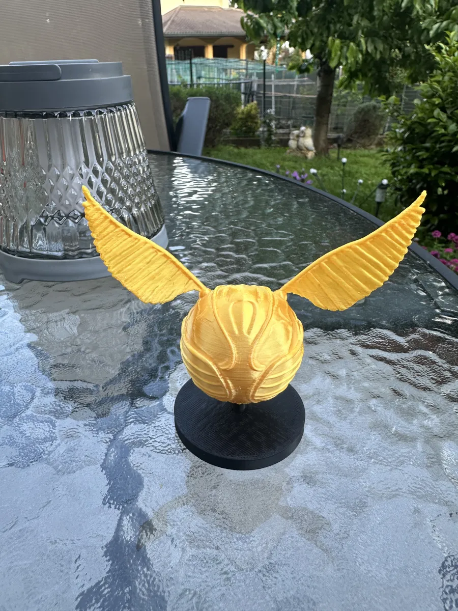 Golden Snitch - Fans Harry Potter Edition Hogwarts, photo 4 of 4 - Golden Snitch - Fans Harry Potter Edition Hogwarts Props & Cosplay