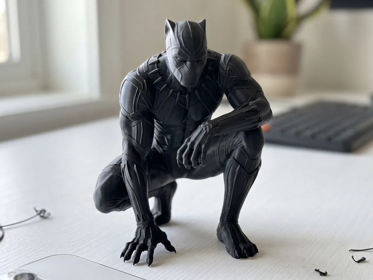 Black Panther Figure | Superhero Display Statue, photo 3 of 4 - Black Panther Figure | Superhero Display Statue Figurines & Collectibles