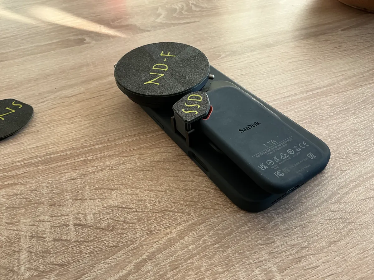 iPhone Lens Cover and SSD Shoe Mount Set, photo 4 of 4 - iPhone Lens Cover and SSD Shoe Mount Set Hobby & DIY