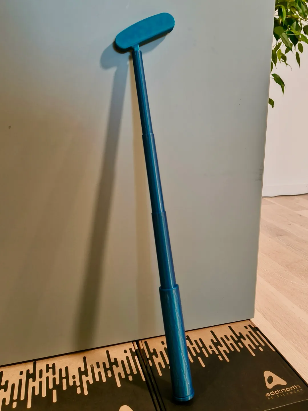 Collapsible Mini-golf club - kids-size!, photo 4 of 4 - Collapsible Mini-golf club - kids-size! Sports & Fitness
