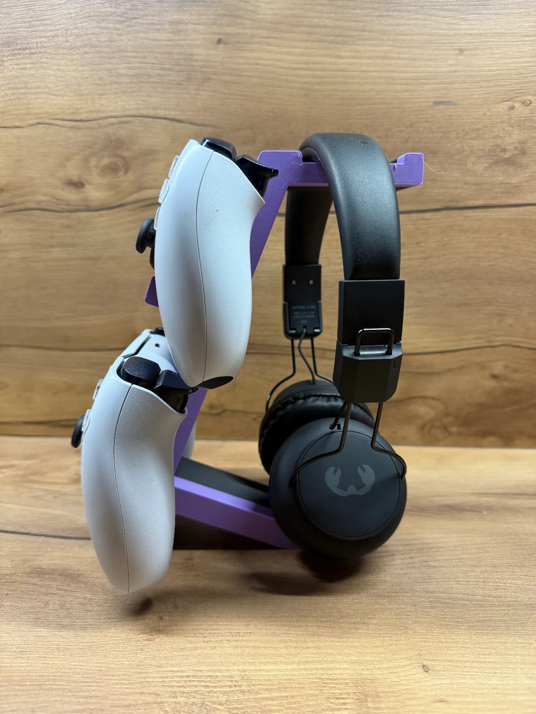 Support manette et casque, photo 4 of 4 - Support manette et casque Gaming Accessories