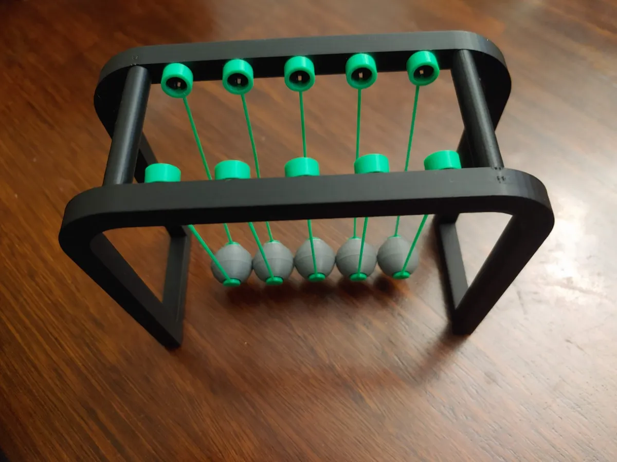 Decorative Newton's Cradle (2/13/2024: Read Notes)