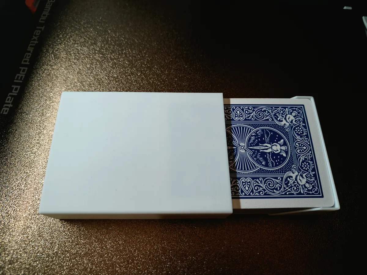 Simple sliding Cards Box