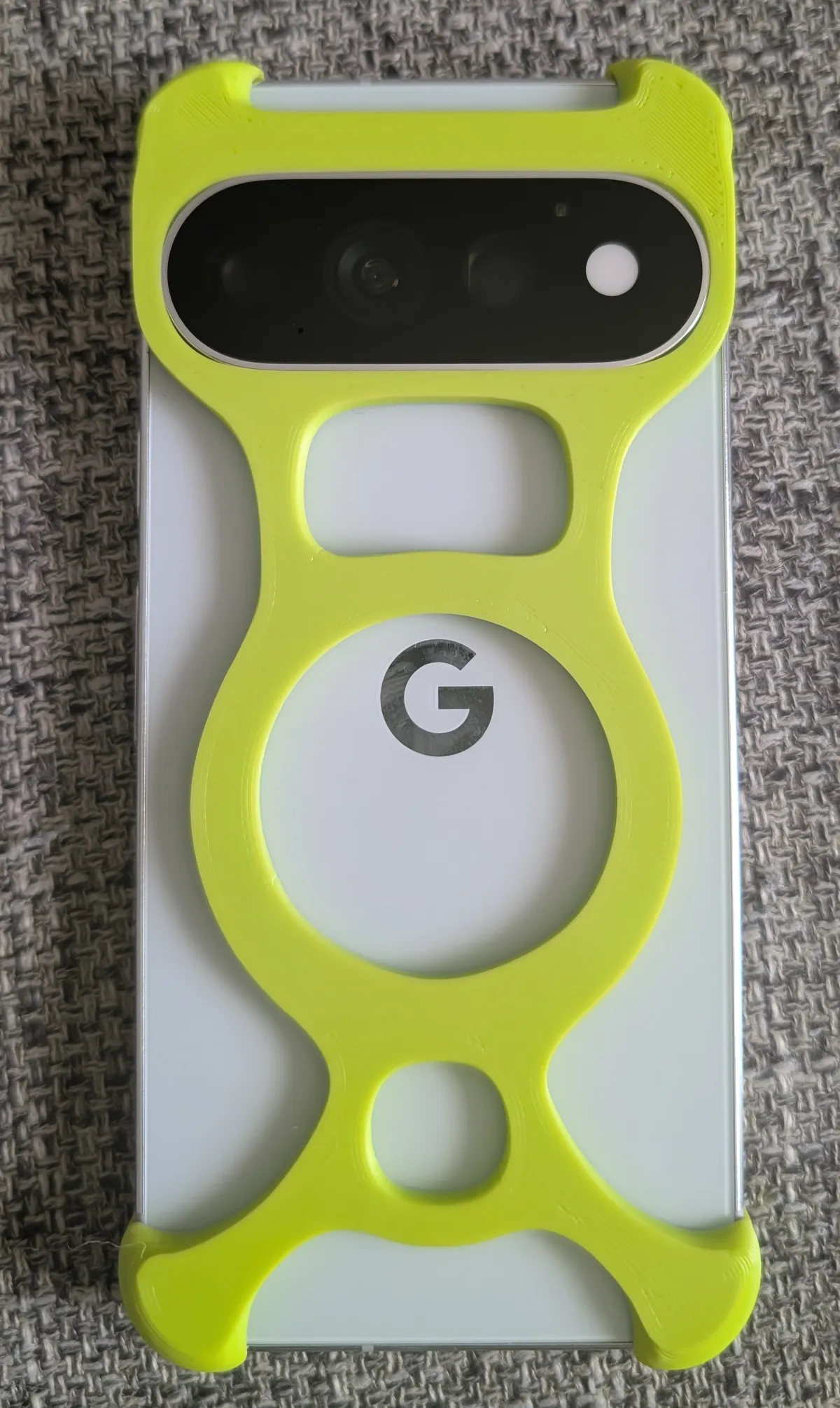 Pixel 11 Pro Skeleton Case, photo 2 of 3 - Pixel 11 Pro Skeleton Case Hobby & DIY