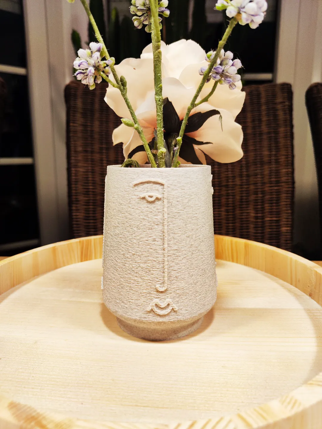 Vase Face Line Art