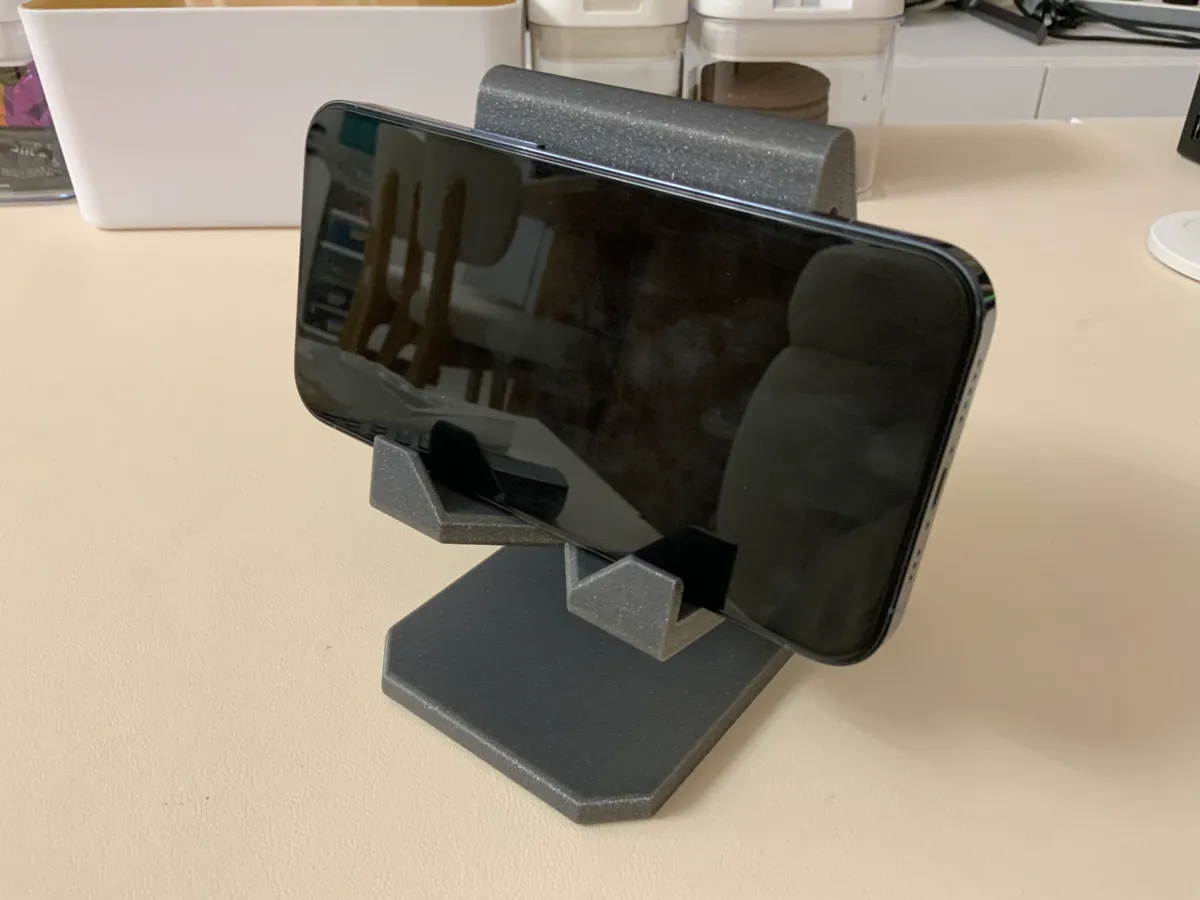 iPhone and iPad Dual Stand, photo 3 of 4 - iPhone and iPad Dual Stand Mobile & Device Accessories
