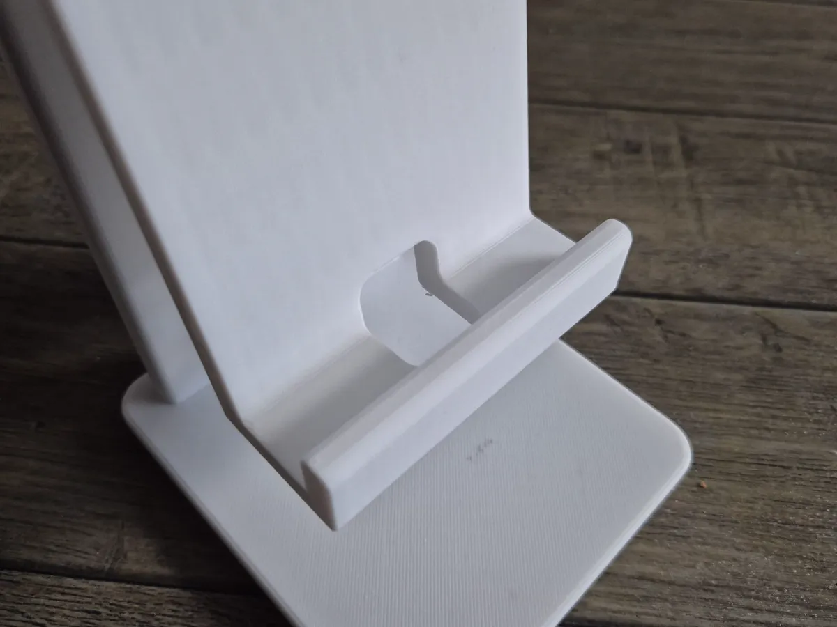 Universal Phone and Tablet Stand with rubber feet, photo 4 of 4 - Universal Phone and Tablet Stand with rubber feet Tools
