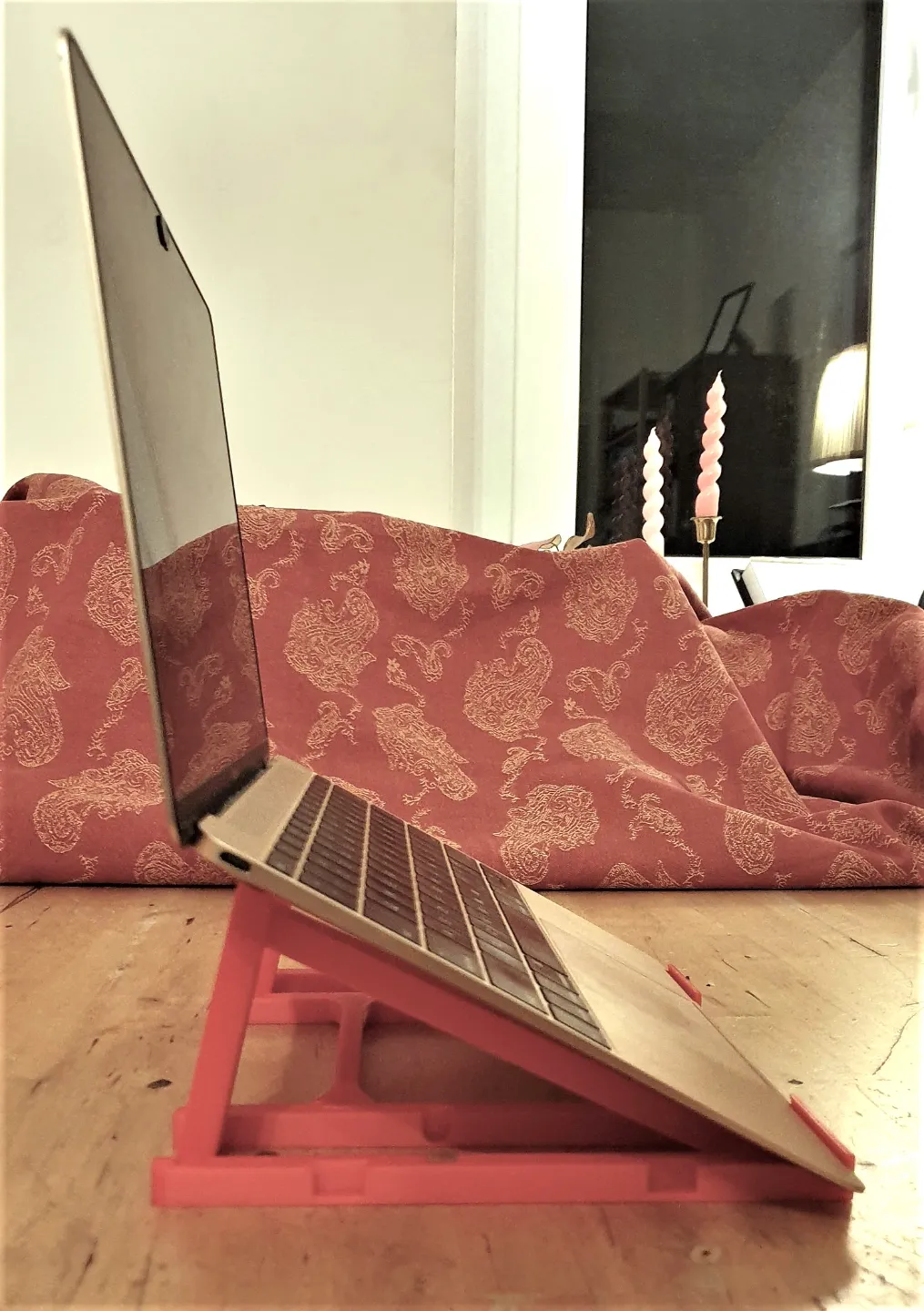 Laptop stand for Macbook Air and similar, photo 2 of 4 - Laptop stand for Macbook Air and similar Mobile & Device Accessories