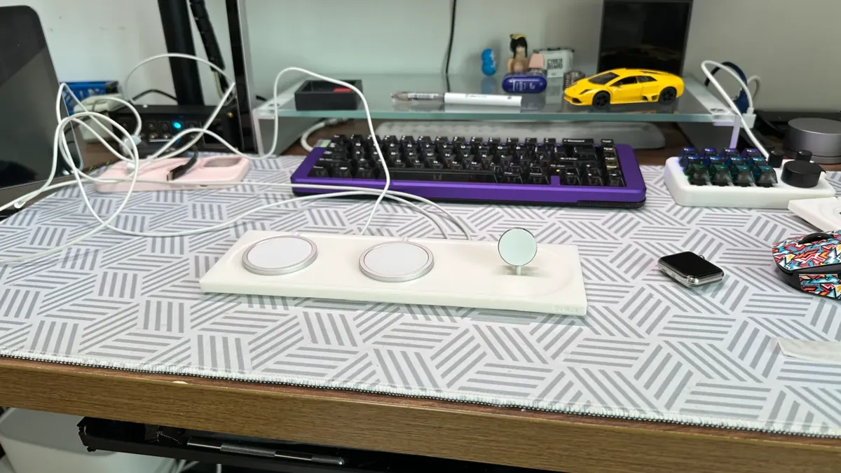 3-in-1 MagSafe Charging Plate, photo 2 of 4 - 3-in-1 MagSafe Charging Plate Hobby & DIY