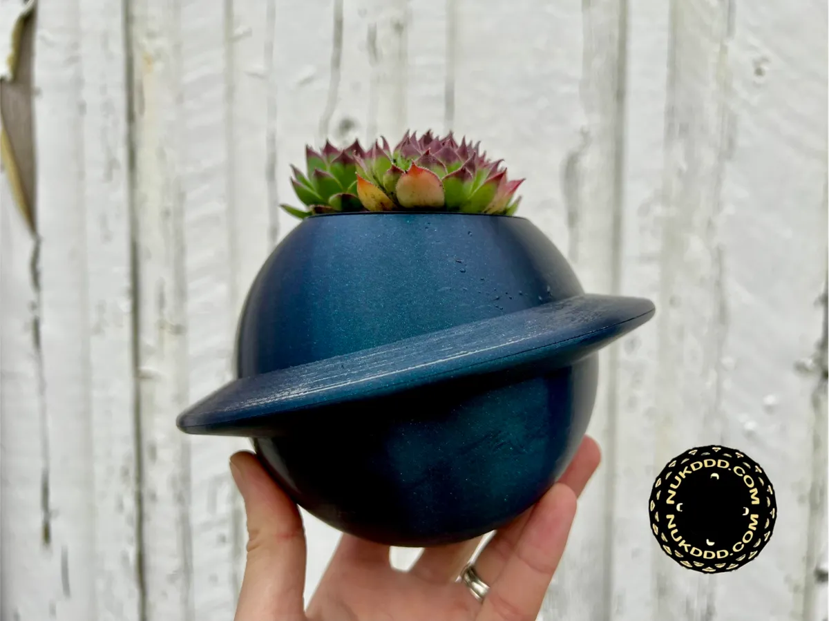 Planet Planter