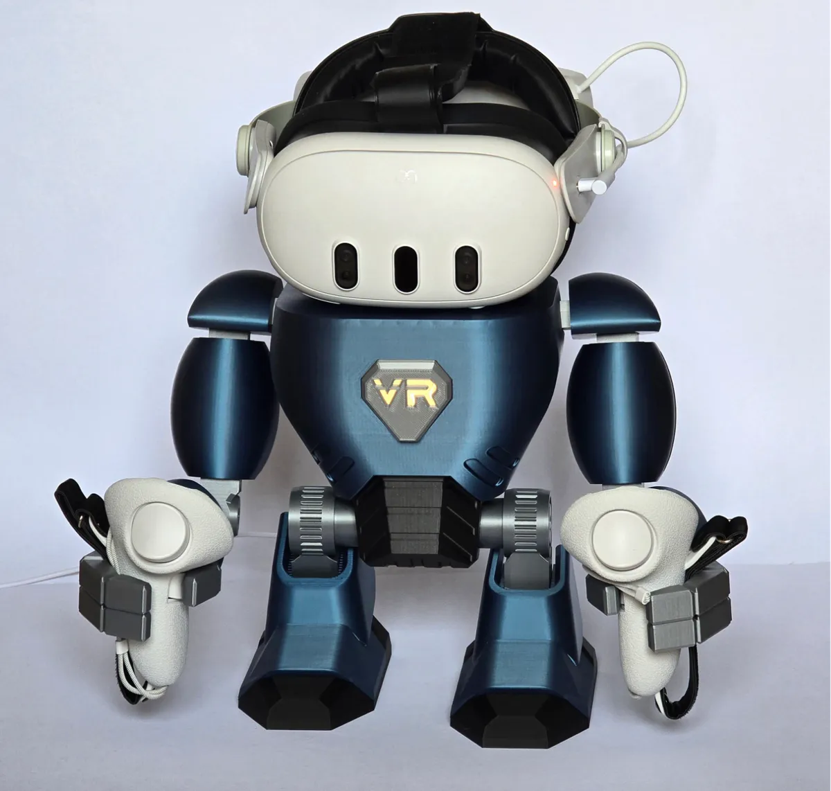 VR Meta Quest / Others Robot Stand lamp - Organizers, in stock in India