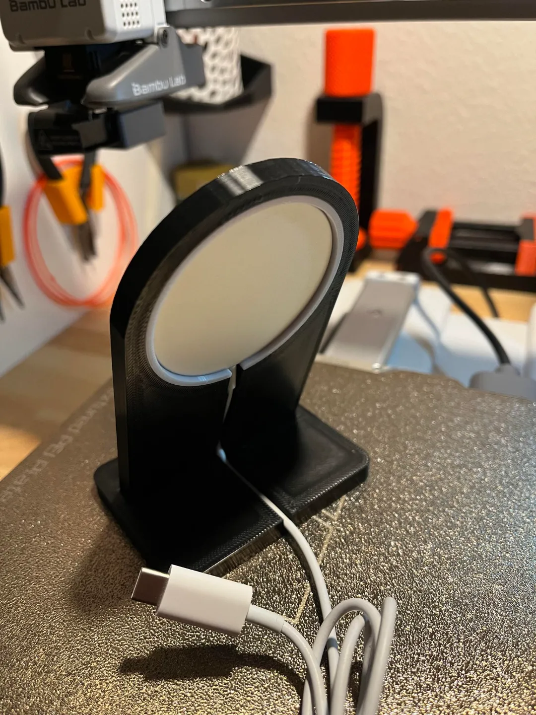iPhone Wireless Charger Holder, photo 2 of 3 - iPhone Wireless Charger Holder Hobby & DIY