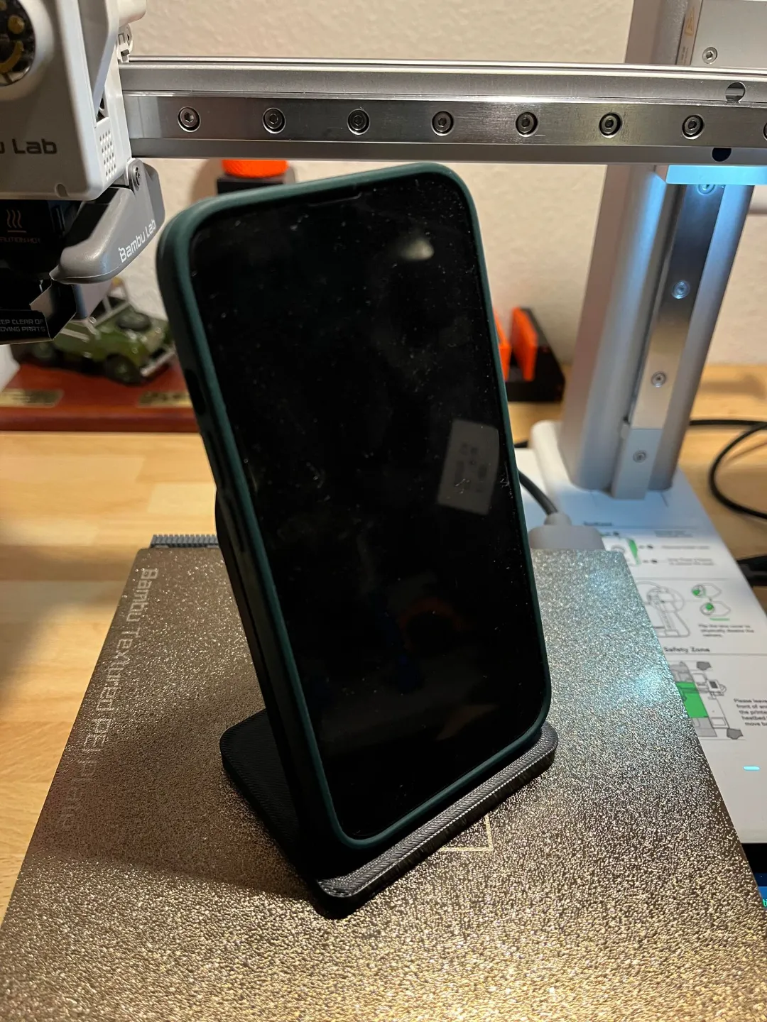 iPhone Wireless Charger Holder, photo 3 of 3 - iPhone Wireless Charger Holder Hobby & DIY
