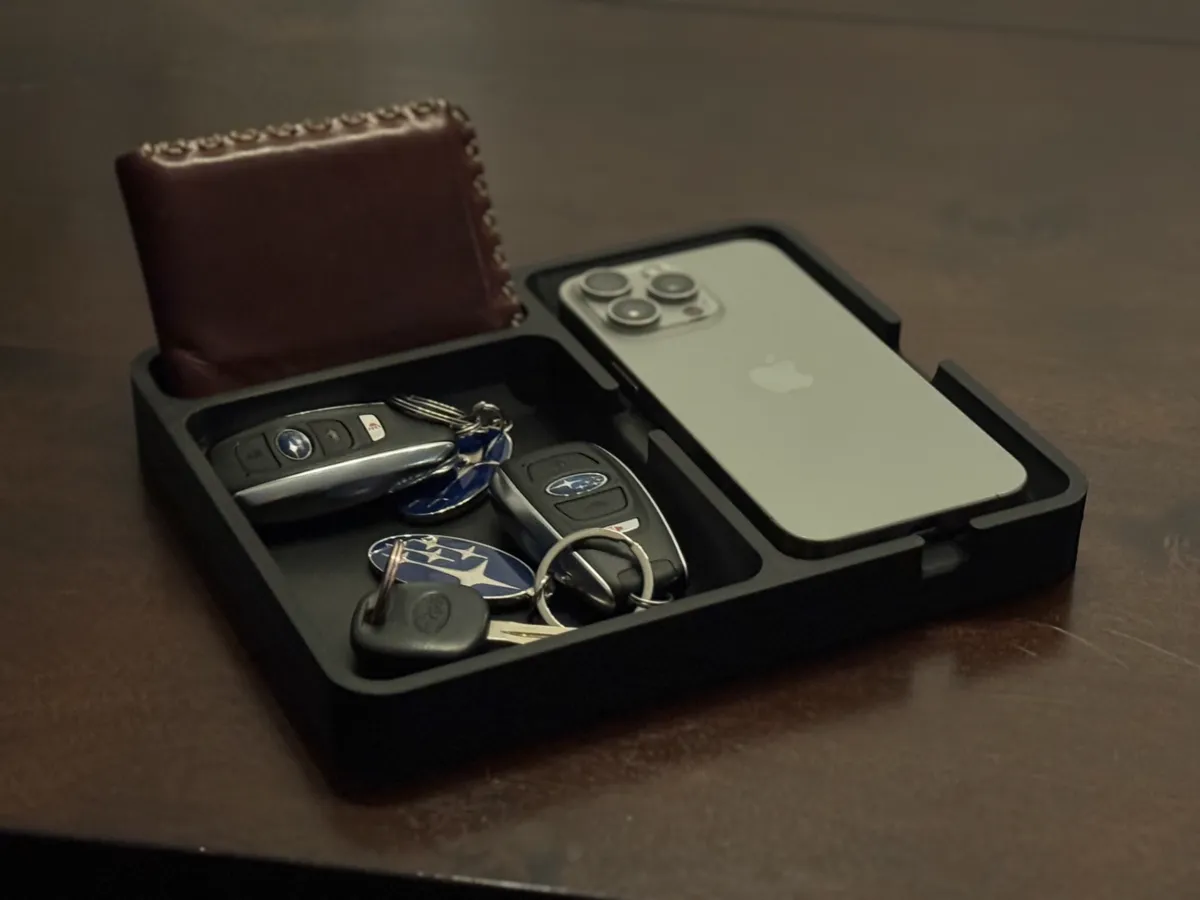Desk Organizer Tray for Phone, Wallet and Keys