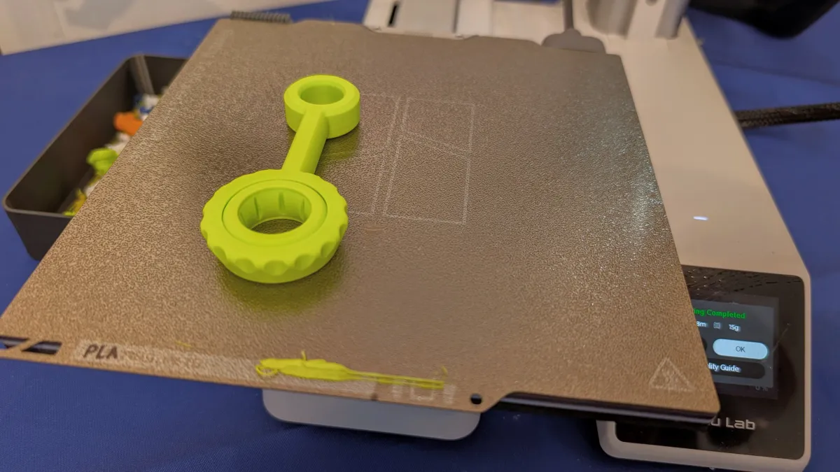 in-Place Spinning gear Finger Fidget, photo 2 of 4 - in-Place Spinning gear Finger Fidget Fidget & Sensory Toys