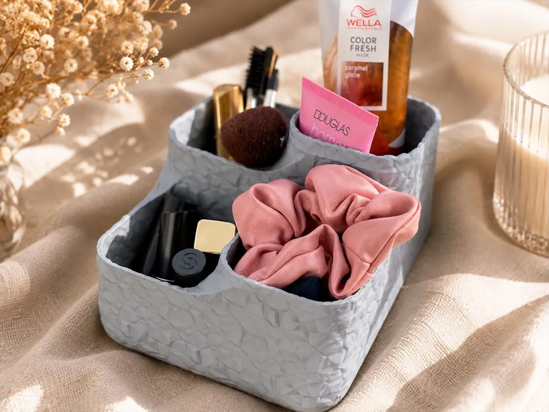 Beauty Desk Organizer, photo 4 of 4 - Beauty Desk Organizer Tools