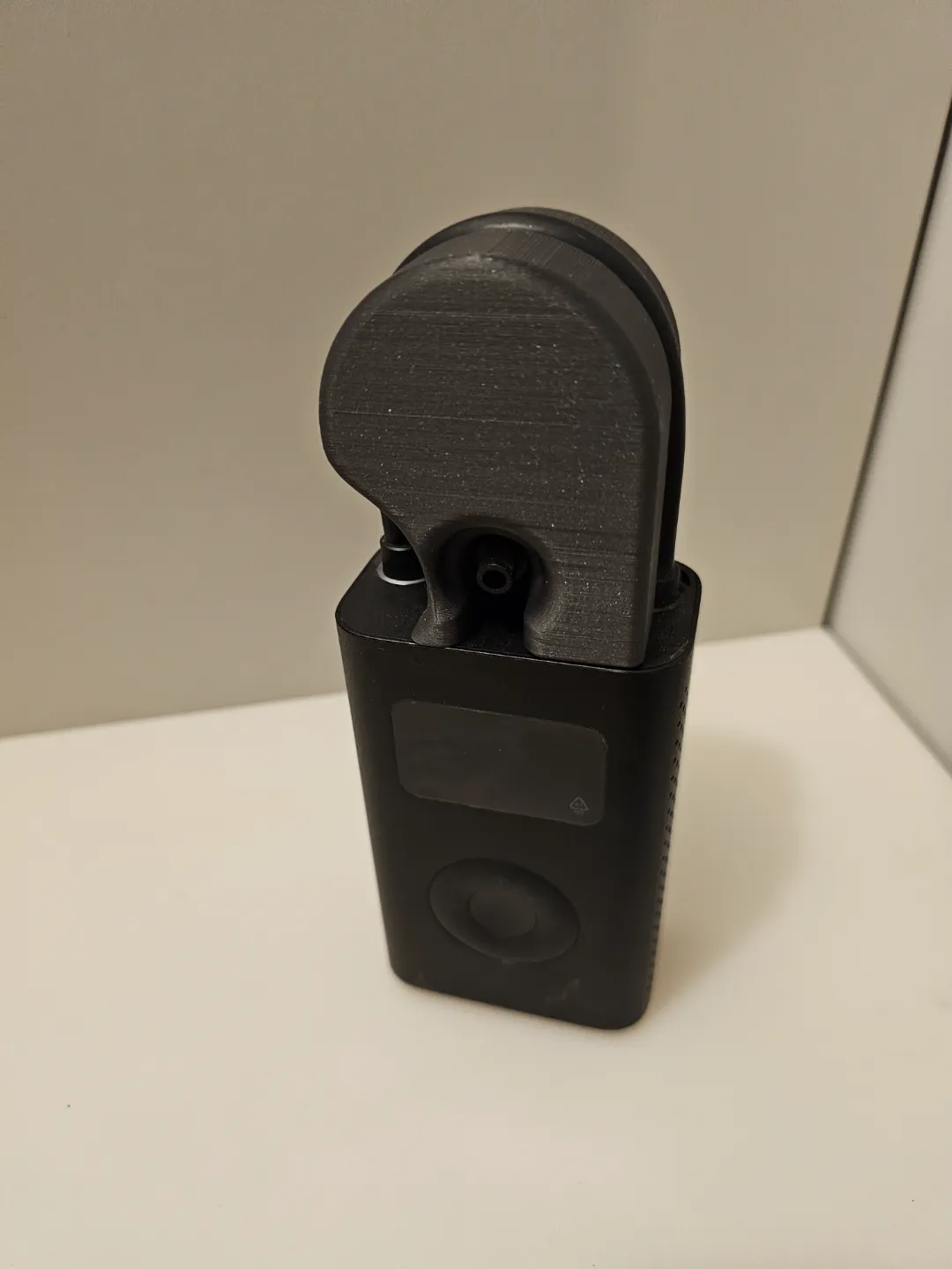 Xiaomi Air Compressor Accessory Holder, photo 2 of 4 - Xiaomi Air Compressor Accessory Holder Tools