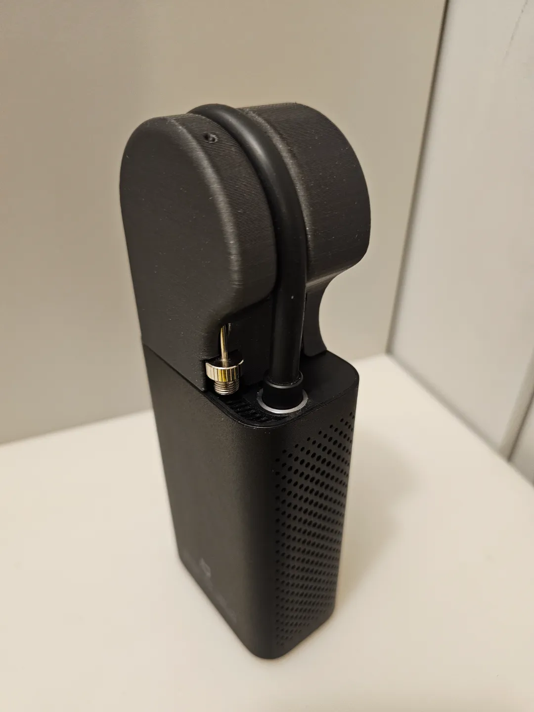 Xiaomi Air Compressor Accessory Holder, photo 4 of 4 - Xiaomi Air Compressor Accessory Holder Tools