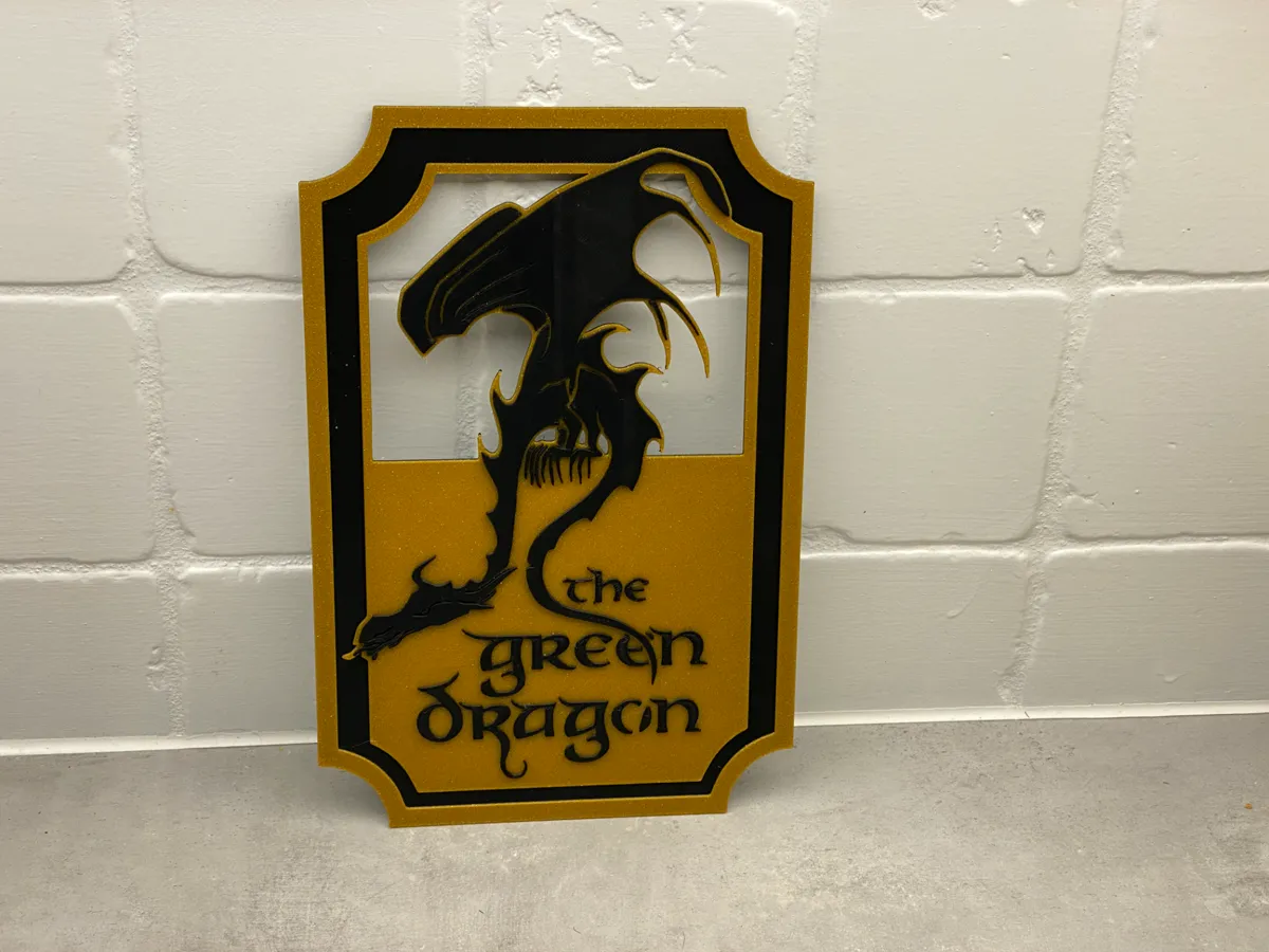 Lord of the rings Green Dragon LOTR Face UP sign, photo 4 of 4 - Lord of the rings Green Dragon LOTR Face UP sign Art