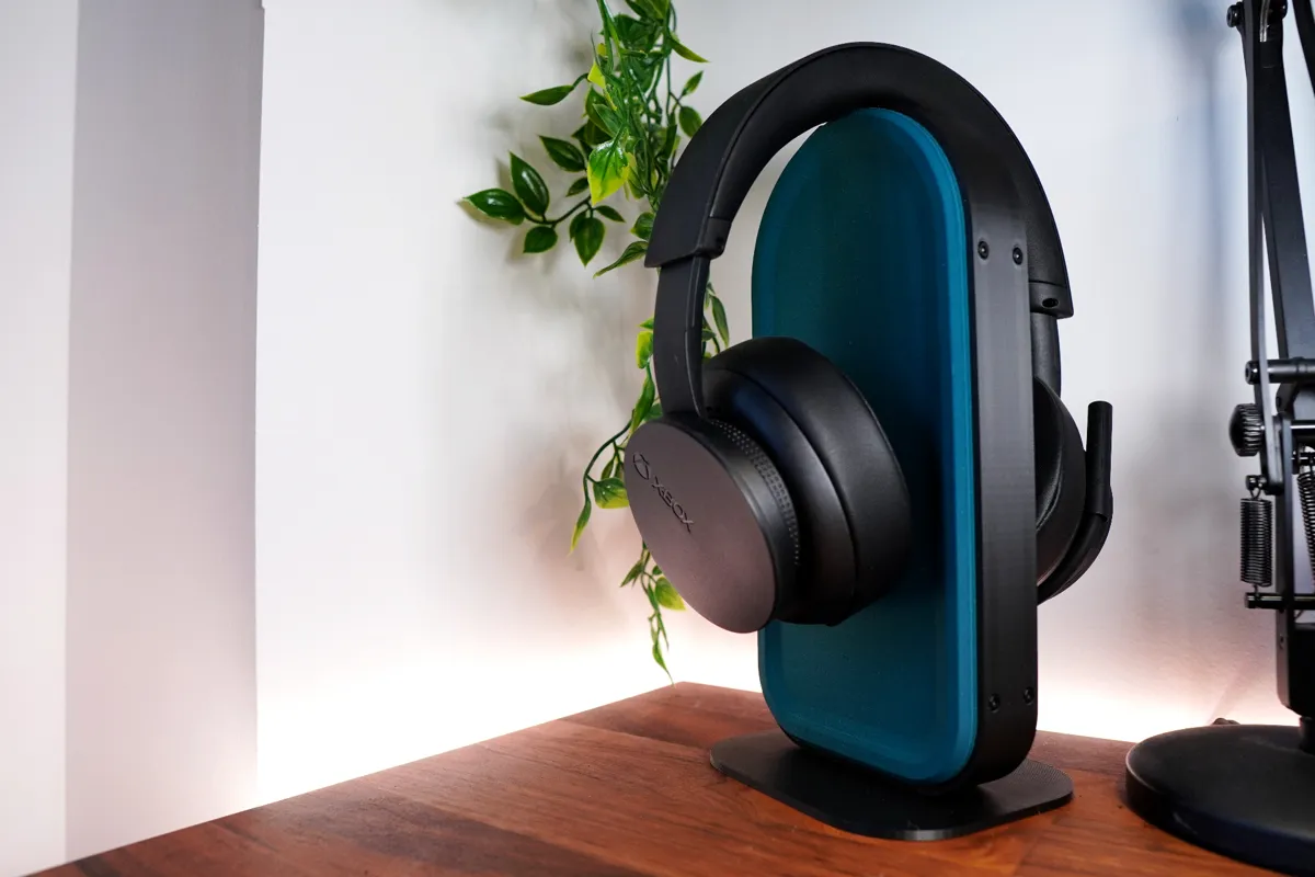 Headphone Stand by Foxwood, photo 4 of 4 - Headphone Stand by Foxwood Mobile & Device Accessories