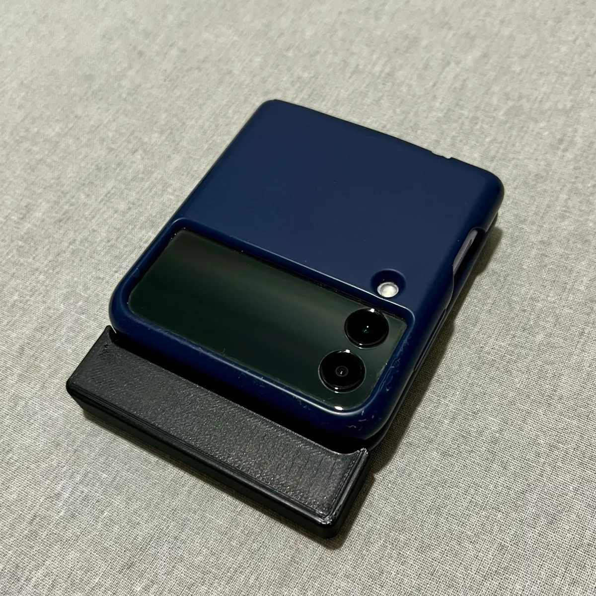 Galaxy Z Flip Charging Adapter for Tesla
