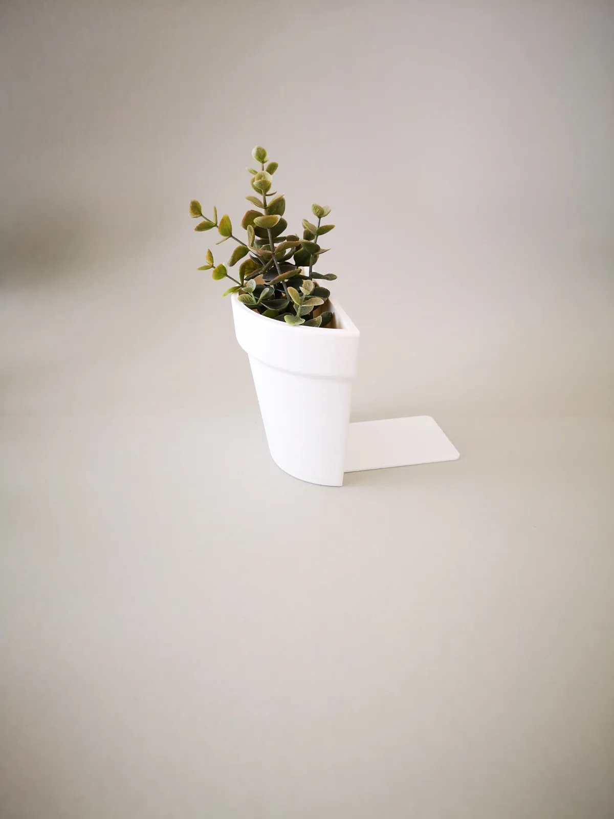 Bookend Flowerpot, photo 3 of 4 - Bookend Flowerpot Garden & Outdoor