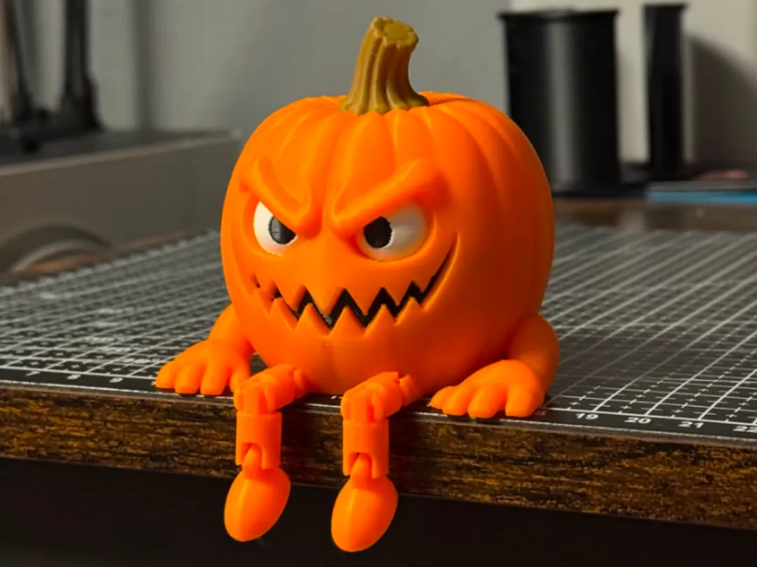 Mad-o’-Lantern, Halloween Shelf Sitter #9
