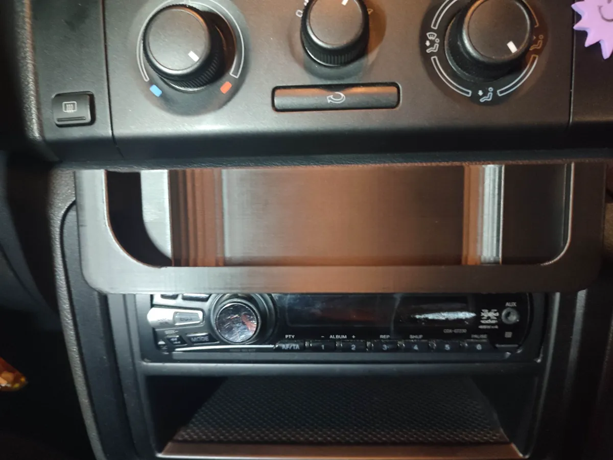 Car CD Slot Phone Holder, photo 2 of 4 - Car CD Slot Phone Holder Tools