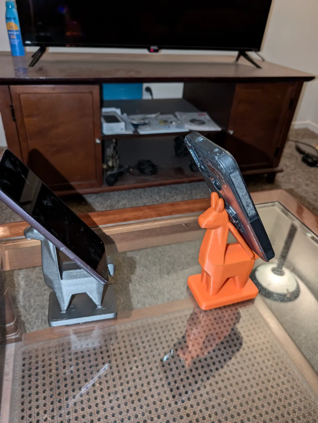 Llama Phone Stand, photo 2 of 3 - Llama Phone Stand Household