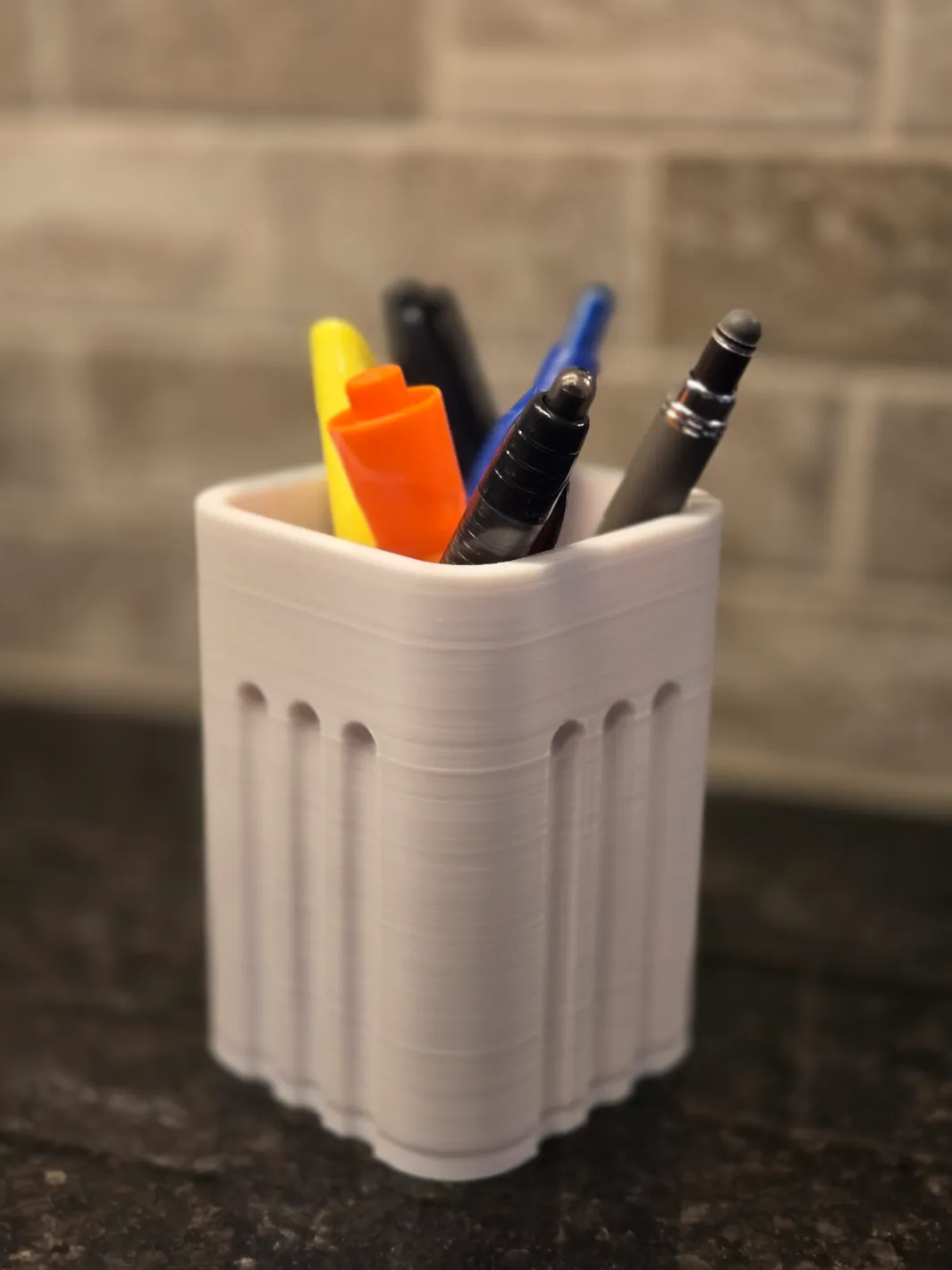 Modern Pen And Pencil Holder, photo 2 of 4 - Modern Pen And Pencil Holder Desk & Office