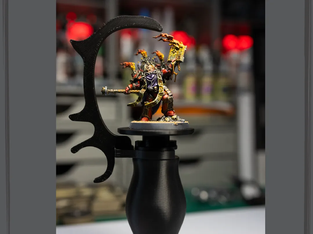 Miniature painting handle