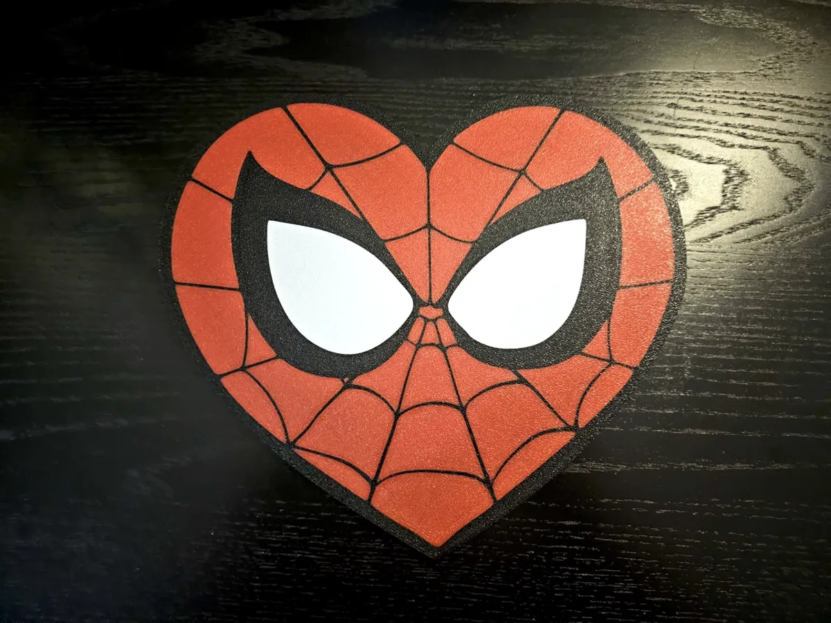 Spiderman love heart wall art