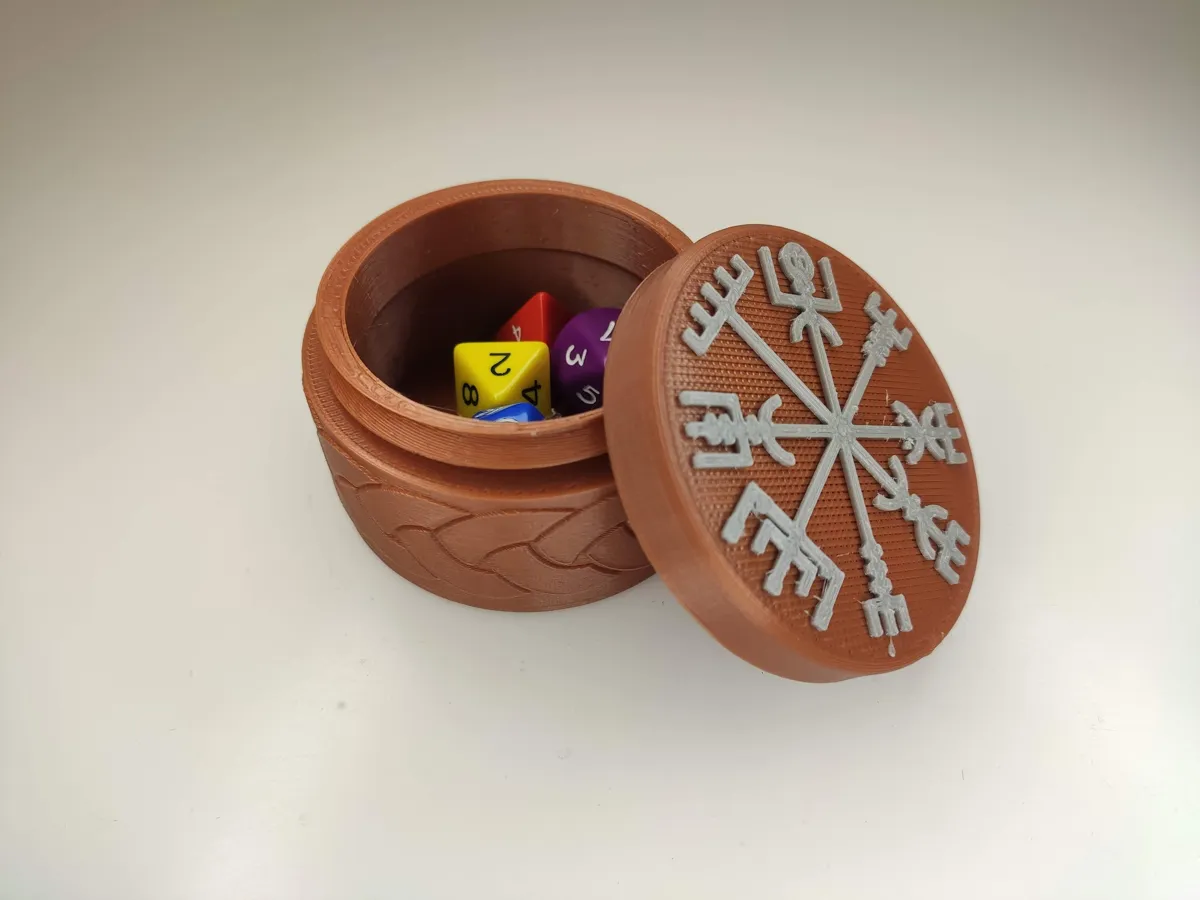 Runic Dice Box