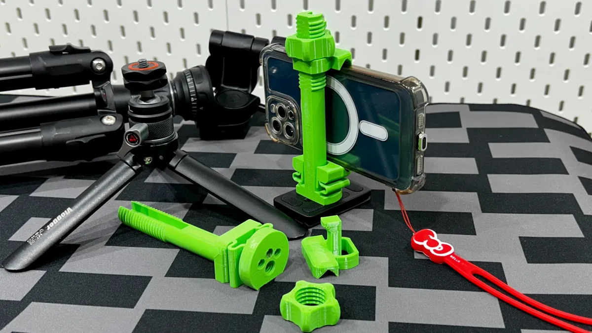 Universal Phone Tripod Mount Adapter, photo 2 of 4 - Universal Phone Tripod Mount Adapter Hobby & DIY