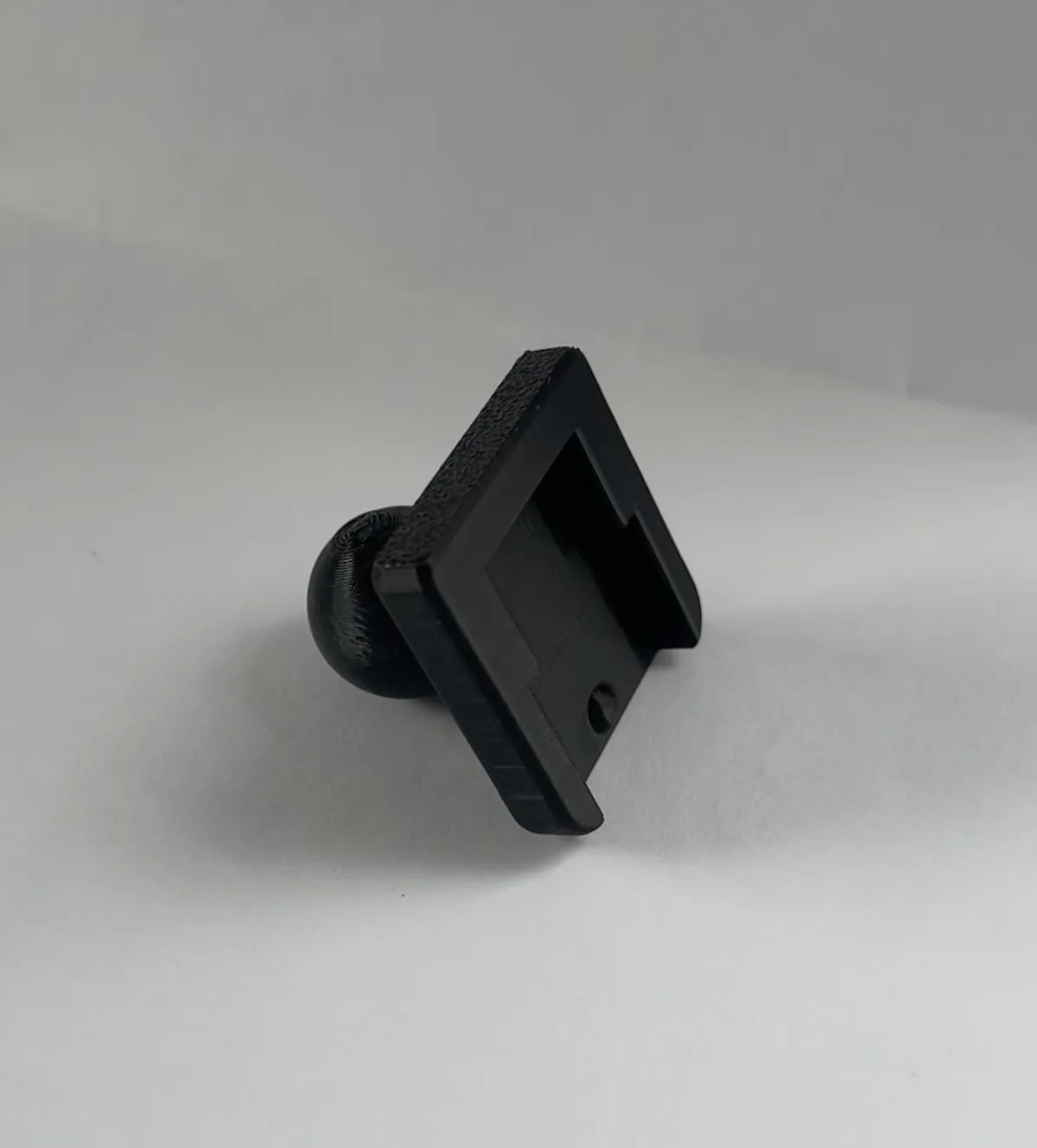 Ball Mount Adapter for Dacia Sandero, photo 3 of 4 - Ball Mount Adapter for Dacia Sandero Tools & Workshop