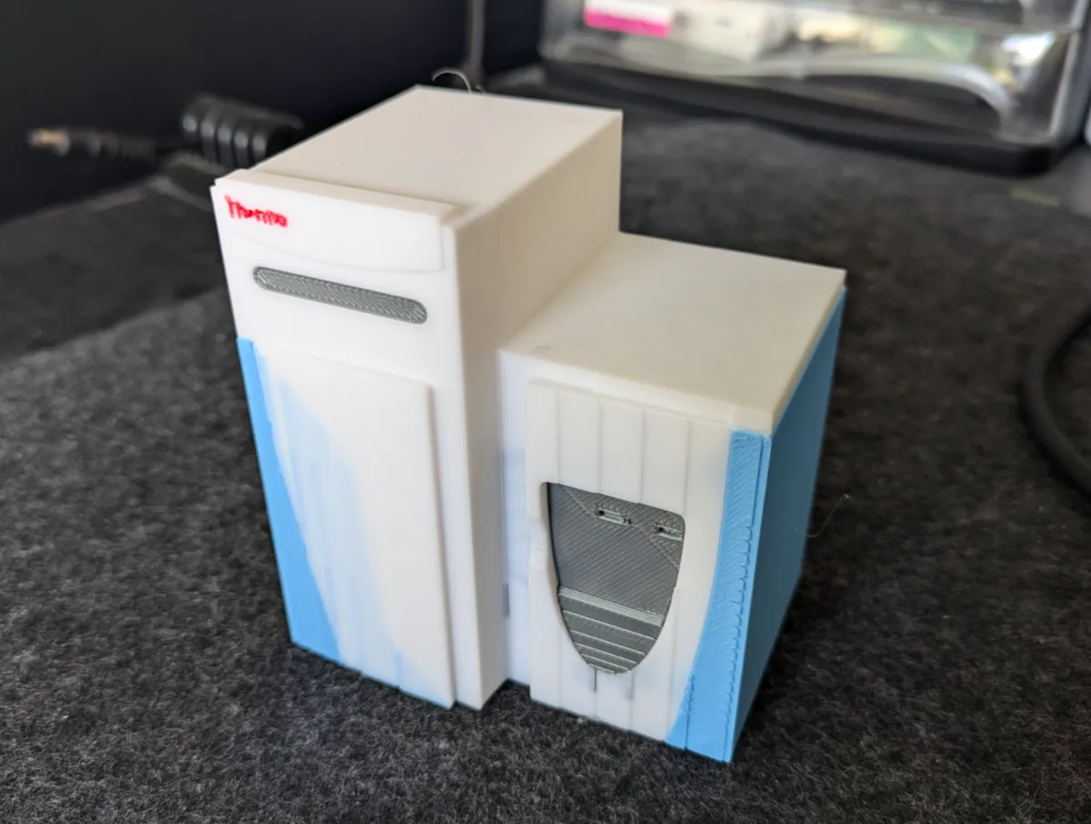 Scale Thermo Fisher Scientific Q-Exactive HFX - Learning & STEM, in stock