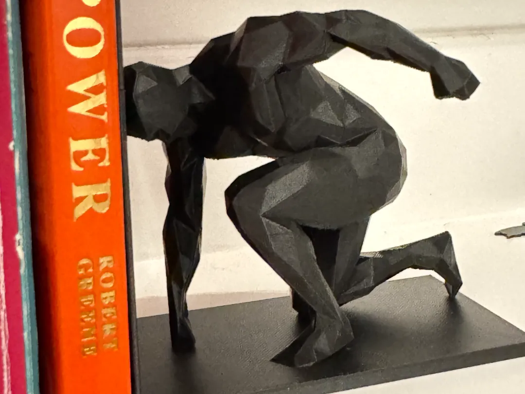 Low Poly Man - Bookholder / Bookstand - Illusion & Funny Bookends, in stock in India