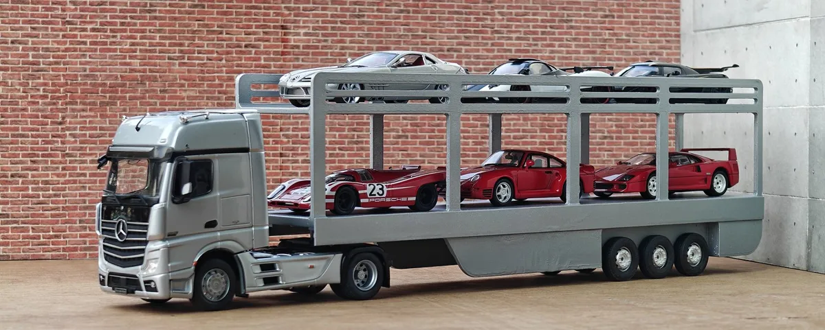 Car Transporter in 1:43 scale, photo 3 of 4 - Car Transporter in 1:43 scale Models, RC & Drones