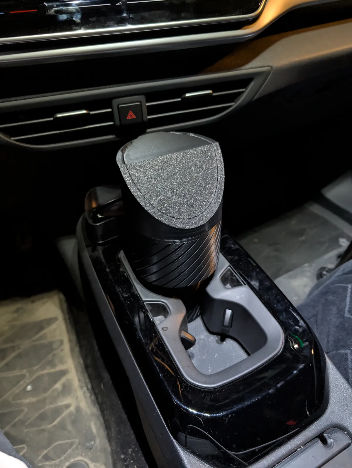 Parametric Flip-Top Thrash Can, photo 2 of 4 - Parametric Flip-Top Thrash Can Car & Vehicle