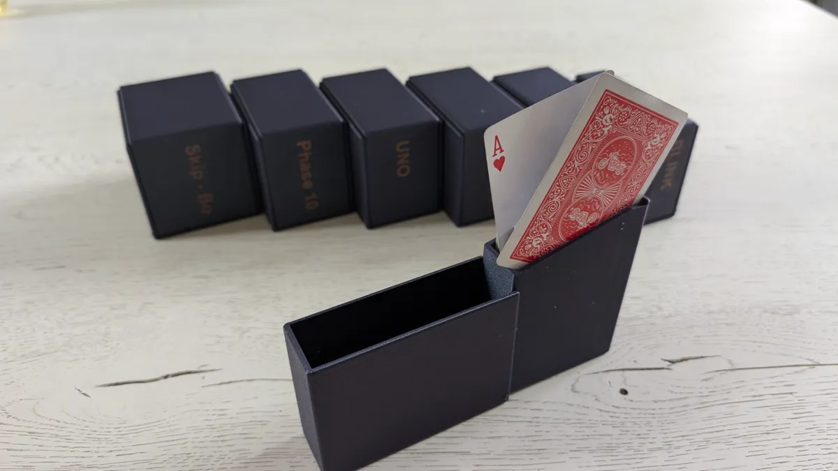 Flipbox for collectible or playing cards, photo 4 of 4 - Flipbox for collectible or playing cards Board Games & Tabletop