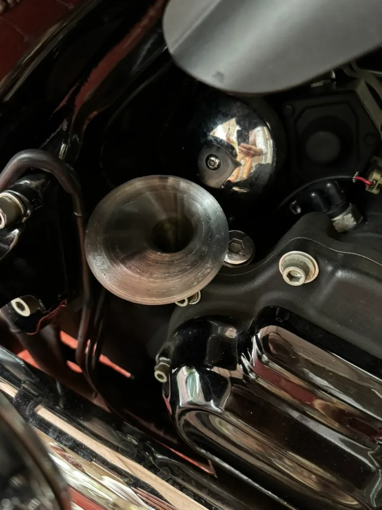 Engine Oil Funnel for Harley Davidson Street Glide, photo 3 of 3 - Engine Oil Funnel for Harley Davidson Street Glide Car & Vehicle
