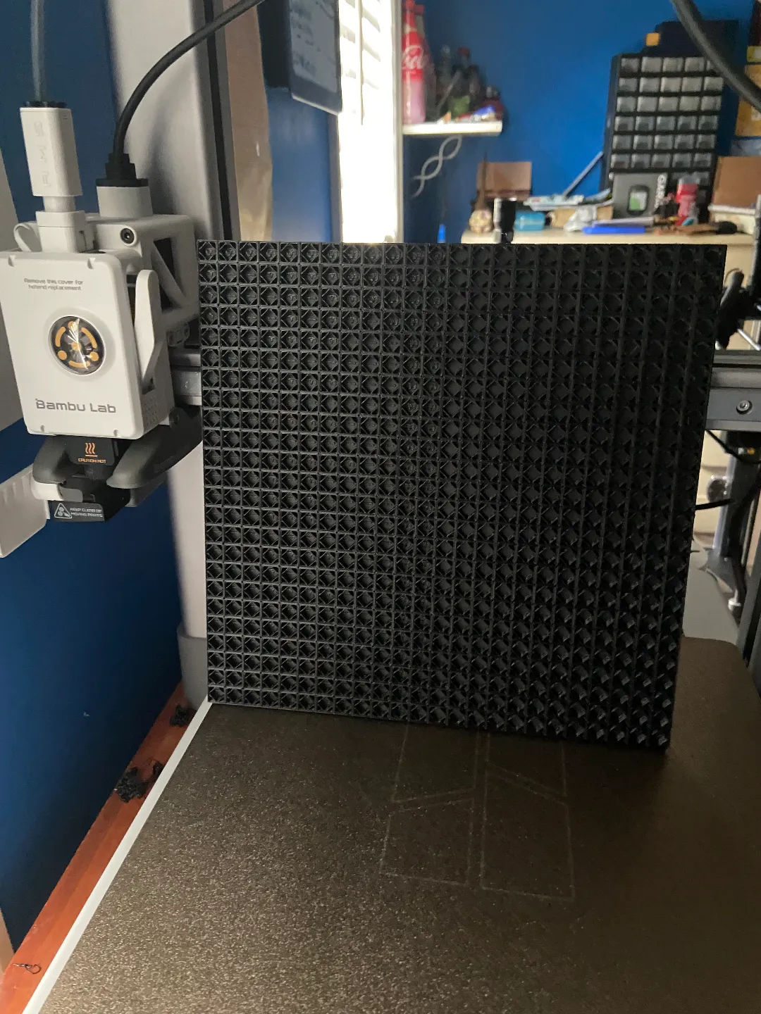 Pixel plate, photo 2 of 4 - Pixel plate Generative Art