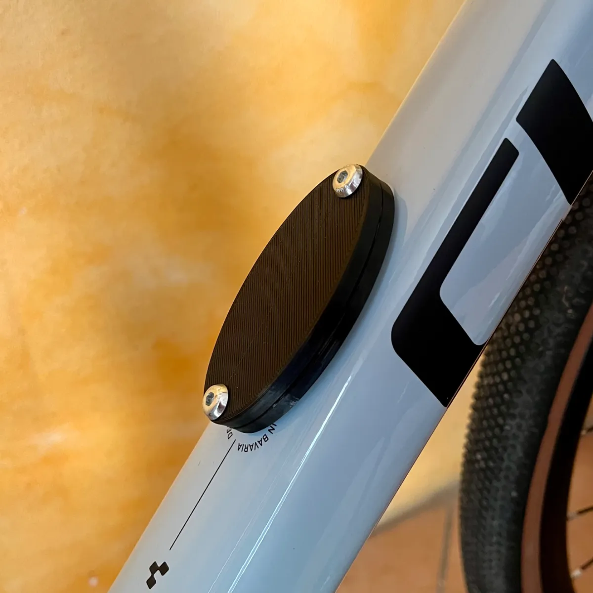 AirTag Holder for bike, photo 3 of 4 - AirTag Holder for bike Tools