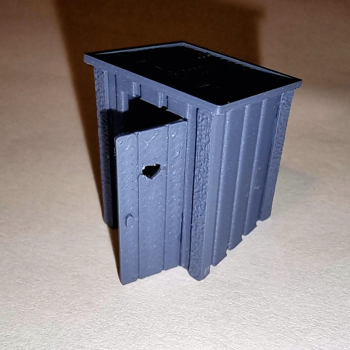 Outhouse, toilet, "Plumpsklo" H0 1:87, photo 4 of 4 - Outhouse, toilet, "Plumpsklo" H0 1:87 Miniatures