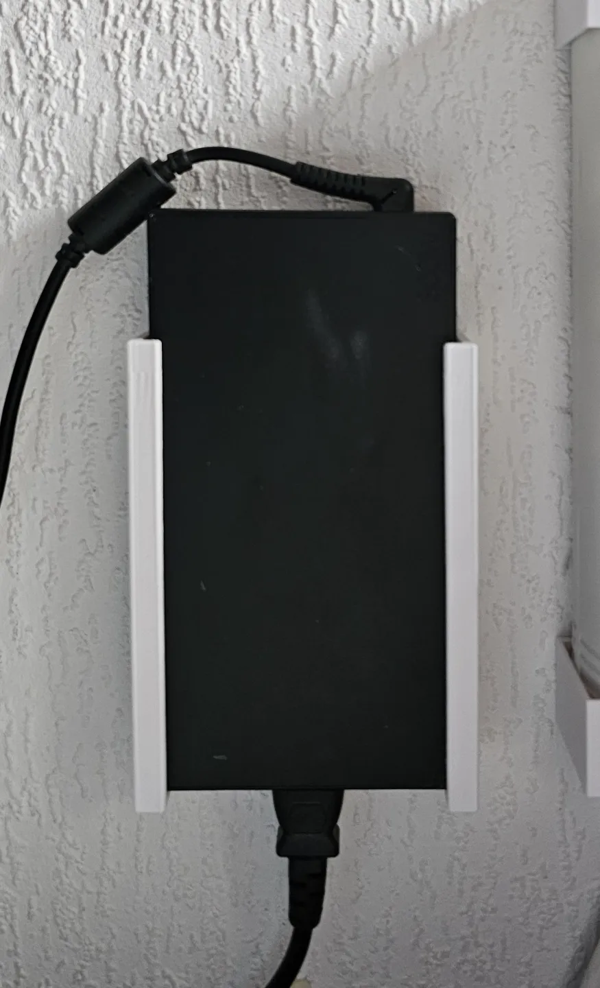 Lenovo Legion 300W Power supply Charger Wall mount, photo 2 of 4 - Lenovo Legion 300W Power supply Charger Wall mount Hobby & DIY