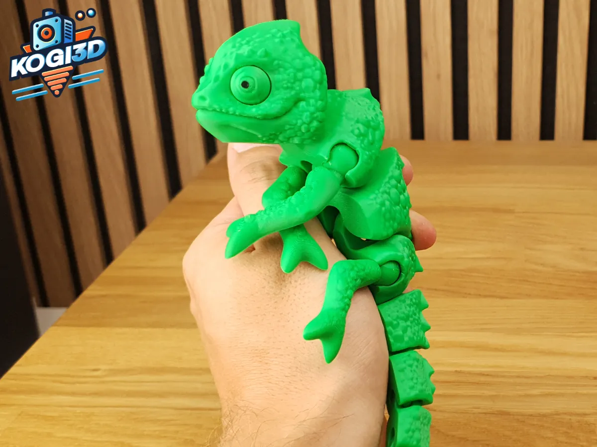 Articulated Flexy Chameleon