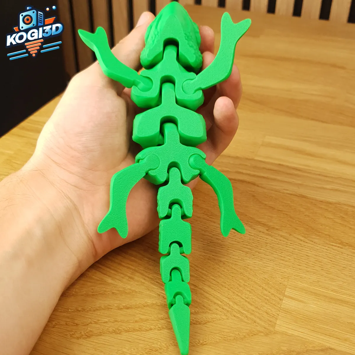 Articulated Flexy Chameleon, photo 4 of 4 - Articulated Flexy Chameleon Toys & Games