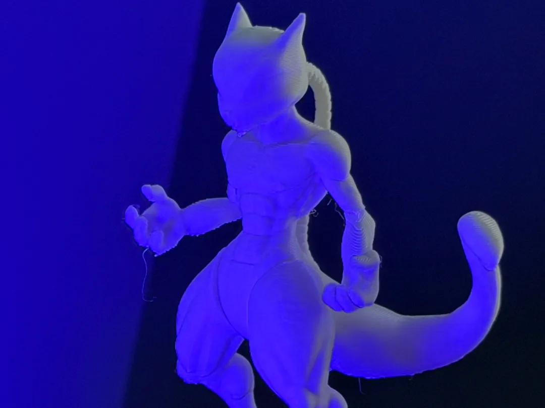 Pokemon figurine