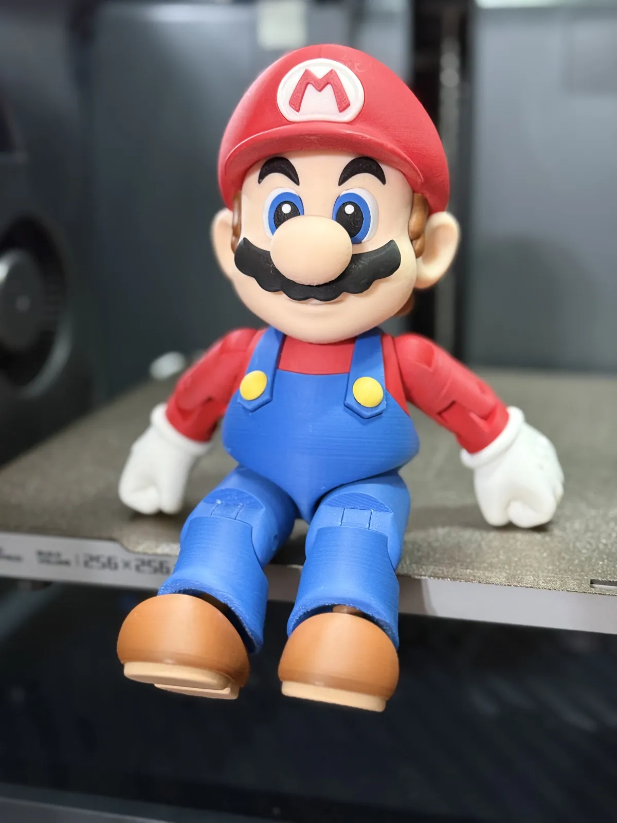Super Mario - Action Figure, photo 4 of 4 - Super Mario - Action Figure Figurines & Collectibles